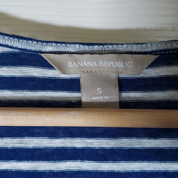 Banana Republic top - Picture 2 of 11